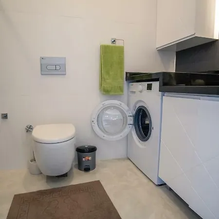 Konak Seaside Tower 1+1 Apartament *